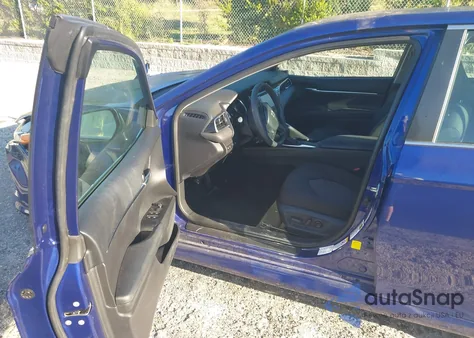 2018 Toyota Camry Le from USA, damaged, VIN 4T1B11HK1JU656506